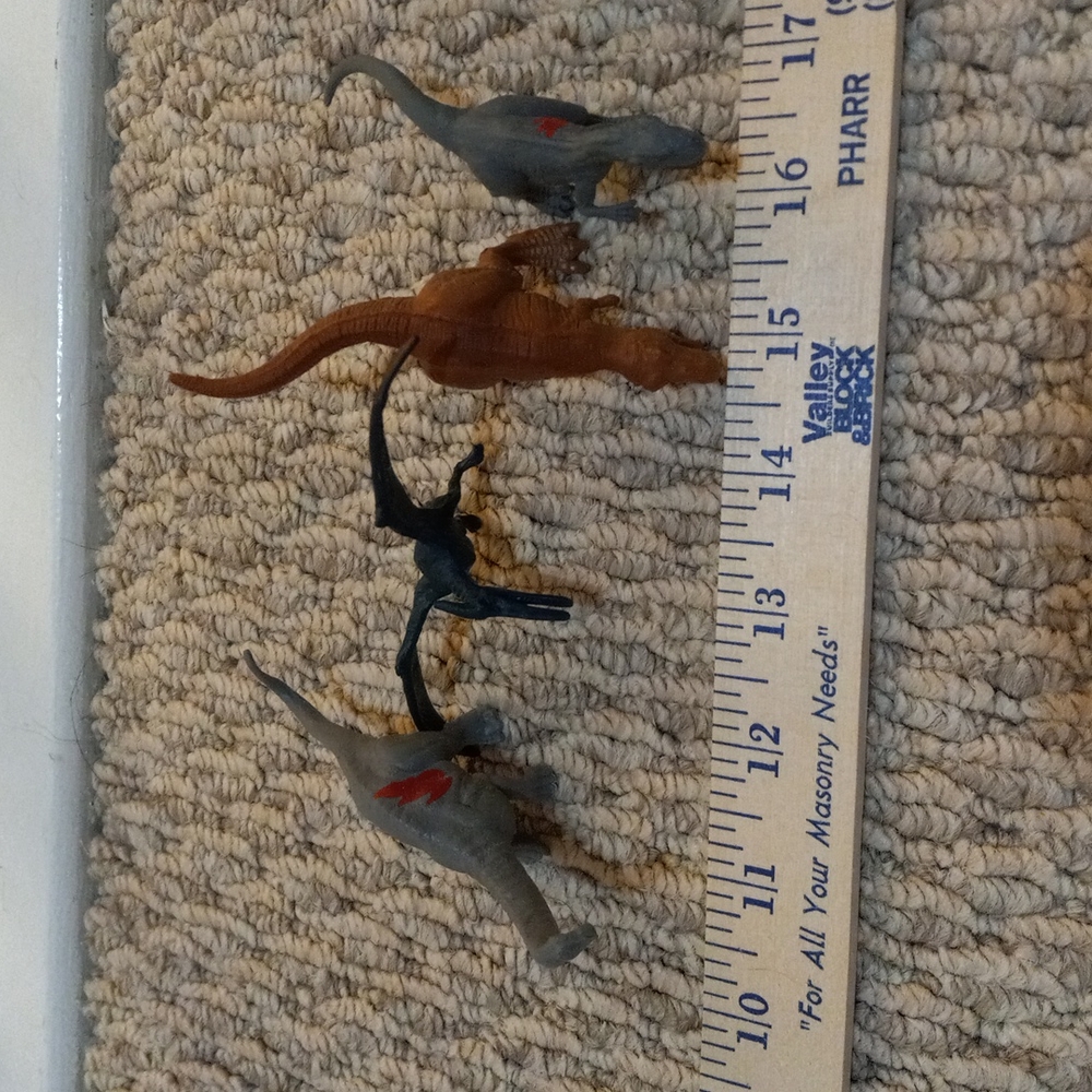 Jurassic World battle damage variety